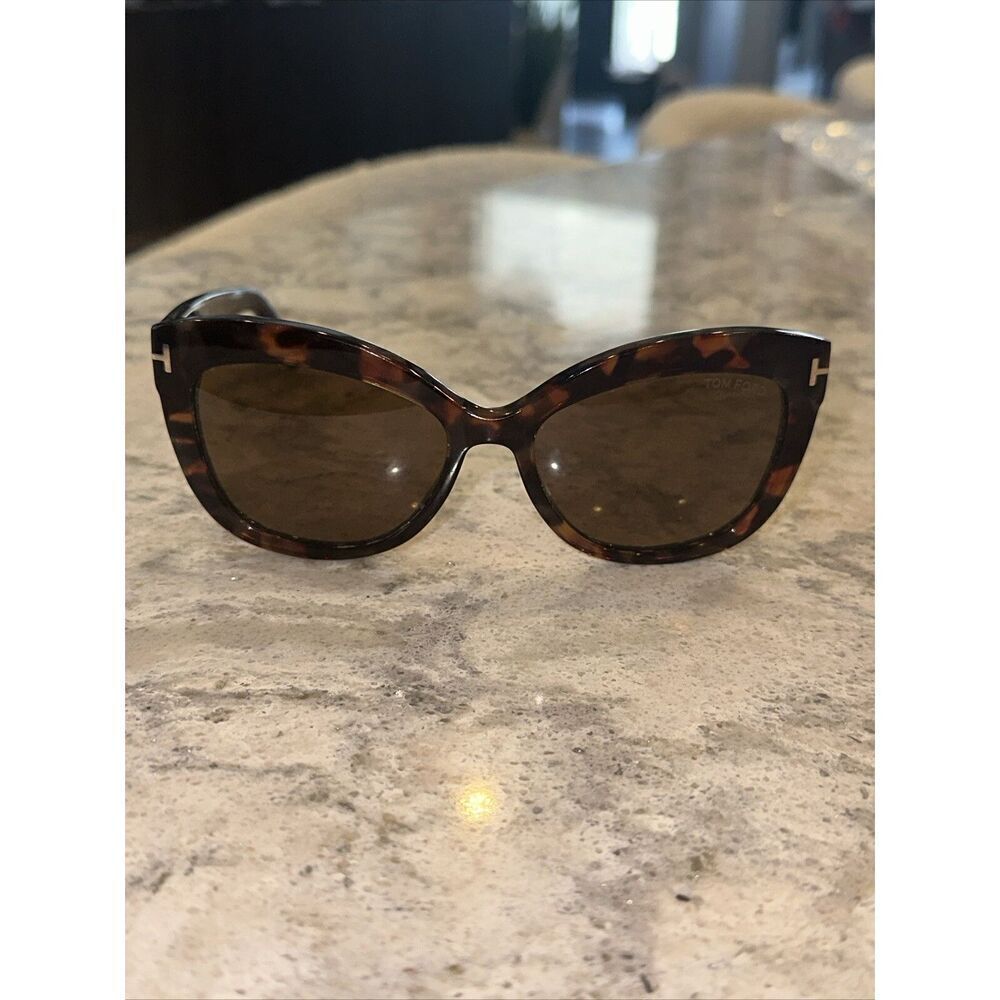 Tom Ford Sunglasses – Brown Gradient Polarized Lenses – For Parts or Repair